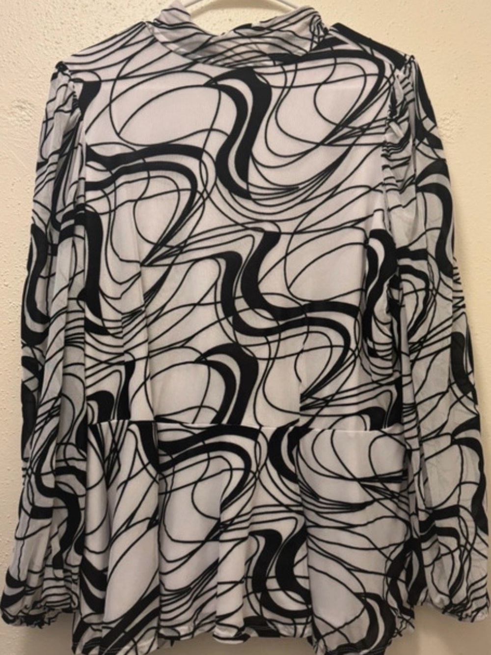 Black & White Abstract Wave-Print A-Line Skirt
